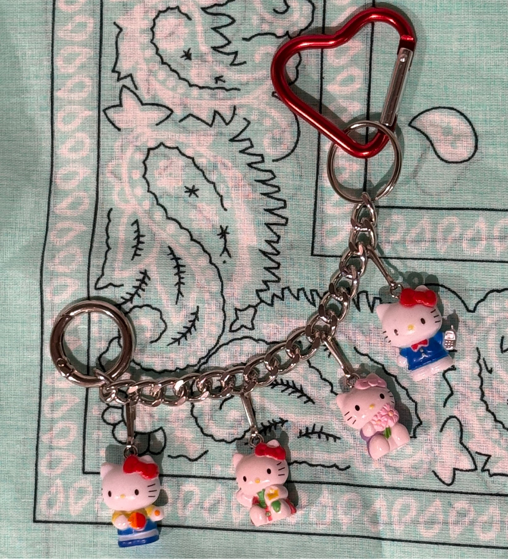 Vintage Mini Hello Kitty Bag Charm Chain - Mystery Pack