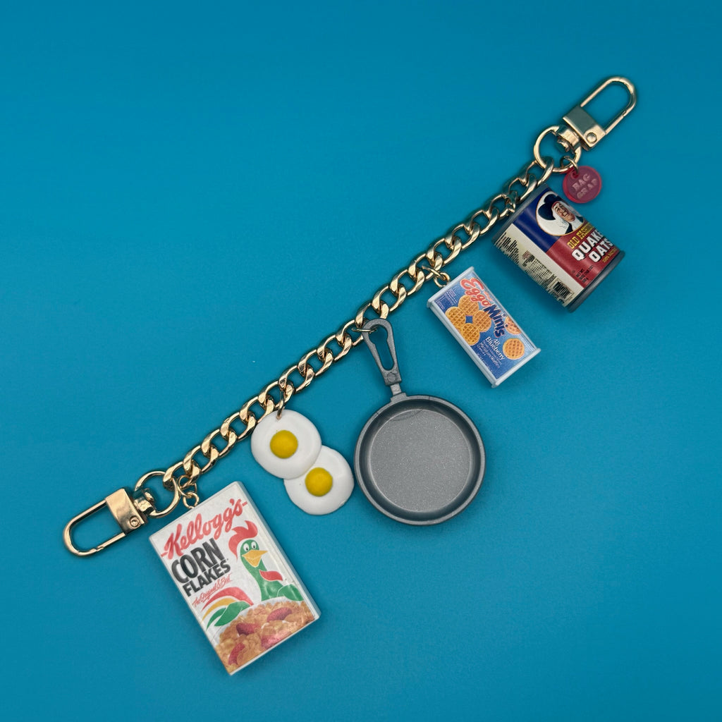 Vintage ‘90s Barbie Breakfast Gold Bag Charm Chain