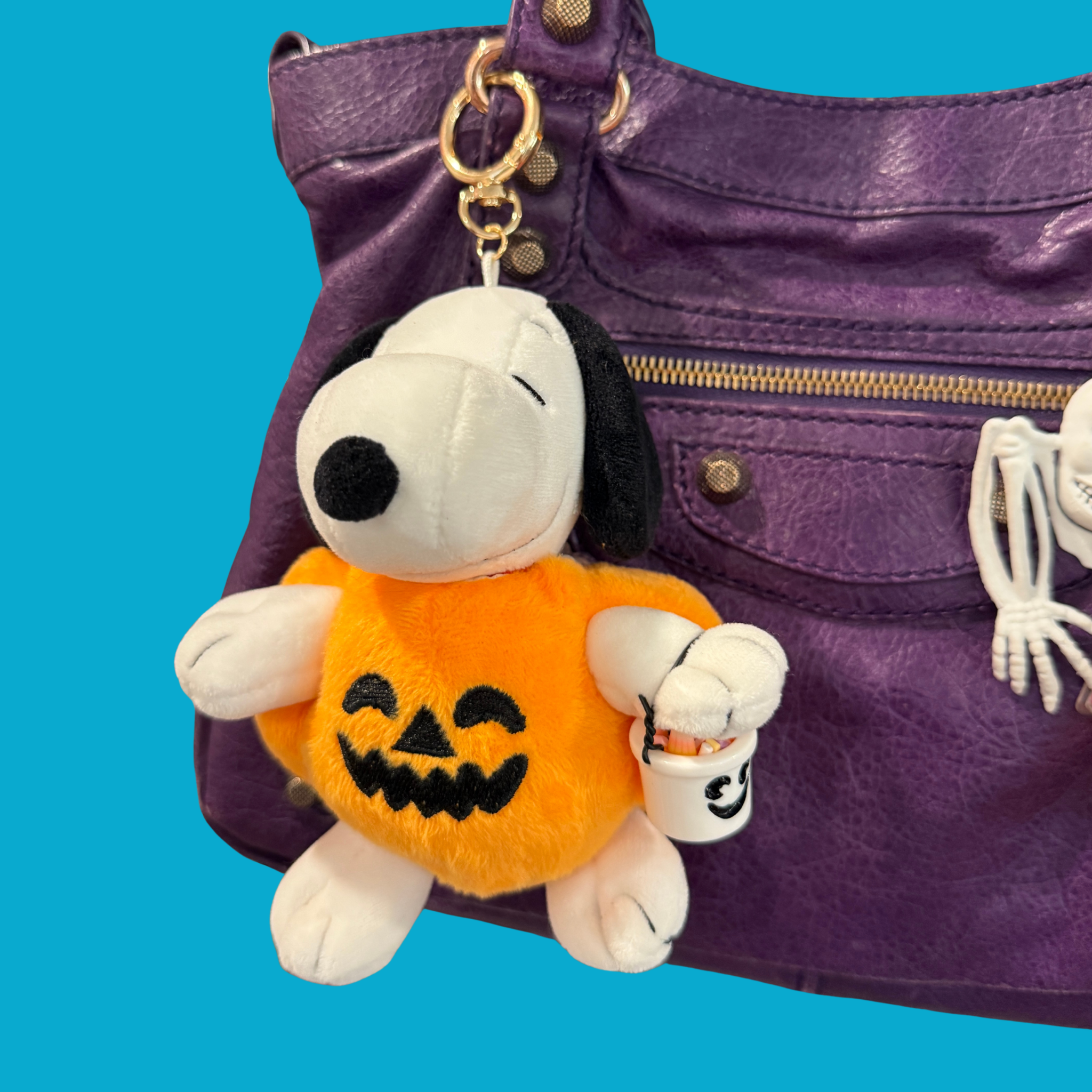 Snoopy Halloween Pumpkin Plush - snoopy rar peanuts vintage keychain vintage charms for bag nostalgia vintage keychains y2k collectible - Bag Crap