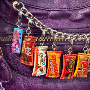 Halloween Candy Mini  s -  vintage keychain vintage charms for bag nostalgia vintage keychains y2k collectible - Bag Crap