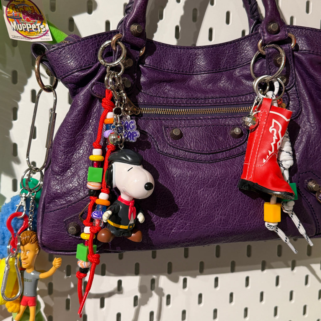 Vintage 1999 McDonald's Happy Meal Argentina Snoopy Charm Pack