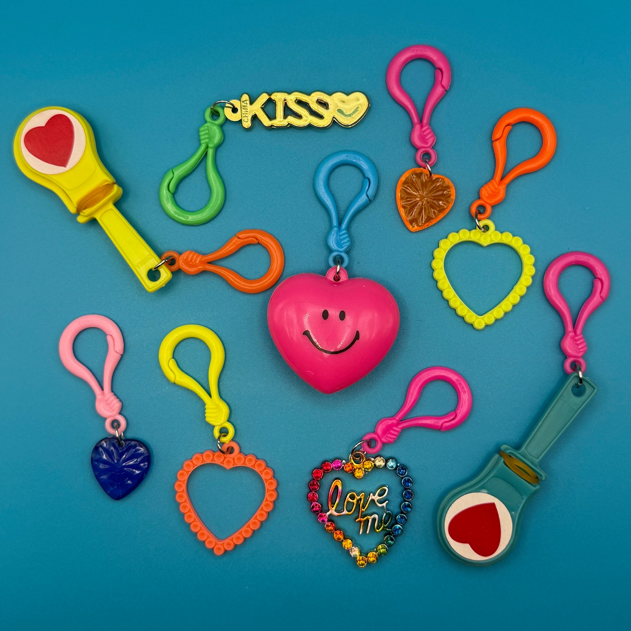 80s Neon Heart Mini  s -  vintage keychain vintage charms for bag nostalgia vintage keychains y2k collectible - Bag Crap