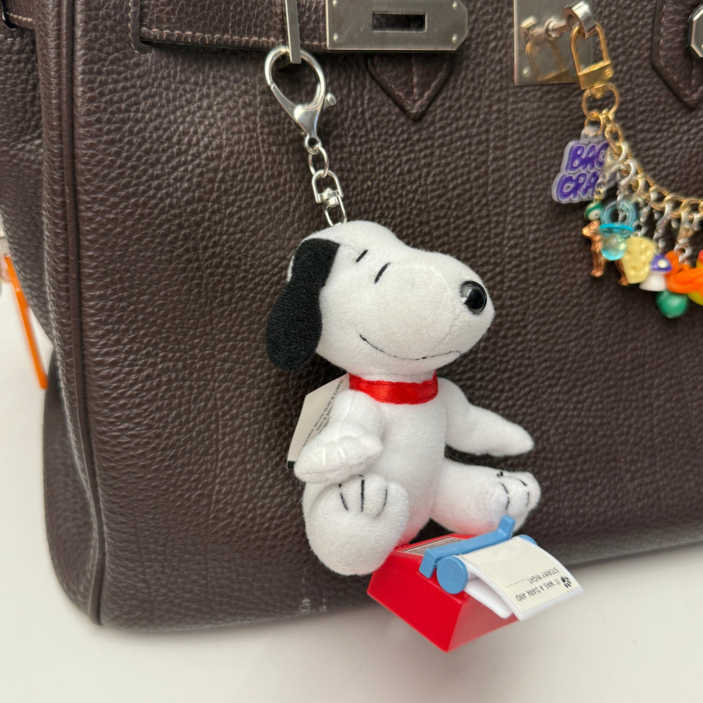 5” Vintage Typewriter Snoopy Plushie Bag Charm