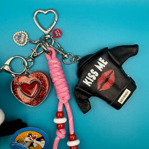 One-of-One  Pepé Le Pew Plush    Pack - vintage bag charm packs nostalgia vintage y2k vintage keychain vintage charms for bag nostalgia vintage keychains y2k collectible - Bag Crap