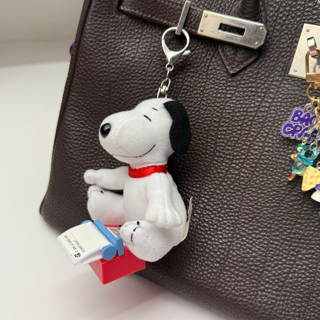 5” Vintage Typewriter Snoopy Plushie Bag Charm