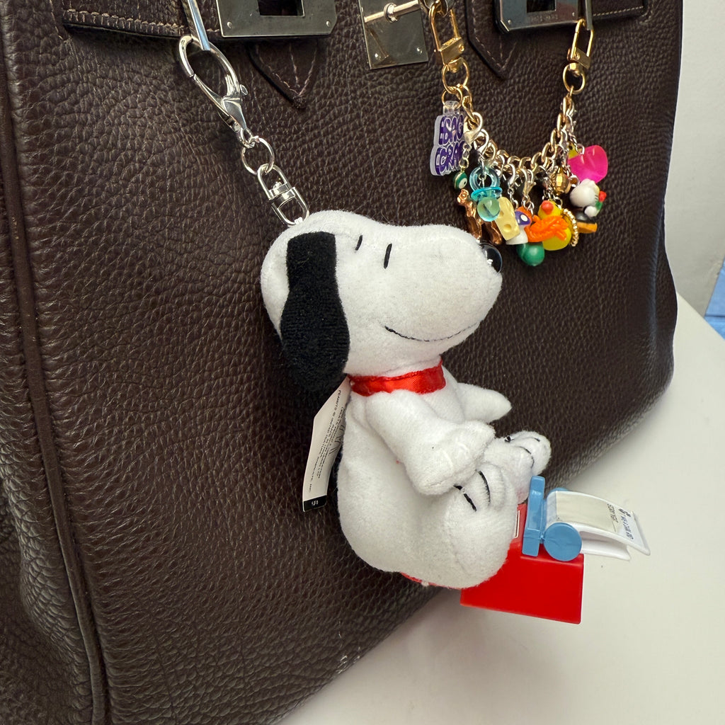 5” Vintage Typewriter Snoopy Plushie Bag Charm
