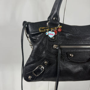 'Eye LOVE U' Safety Pin  s: Silver or Gold -  vintage keychain vintage charms for bag nostalgia vintage keychains y2k collectible - Bag Crap