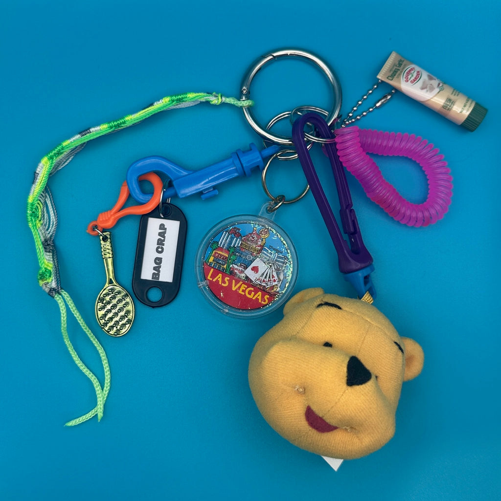 Winnie The Pooh Las Vegas Garlic Vintage Bag Charm & Keychain Pack