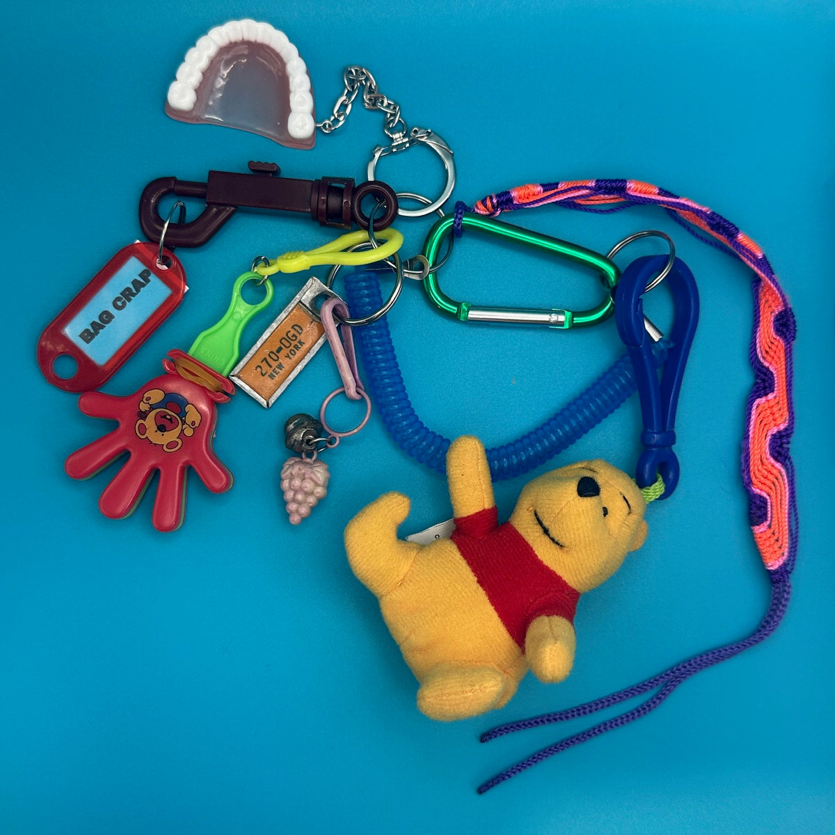 Y2k Winnie The Pooh  New York Dentures   &  Pack -  vintage keychain vintage charms for bag nostalgia vintage keychains y2k collectible - Bag Crap
