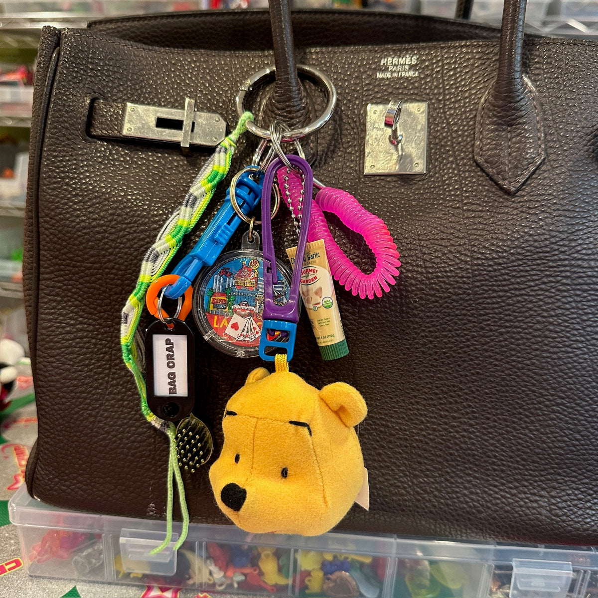 Winnie The Pooh Las Vegas Garlic    &  Pack -  vintage keychain vintage charms for bag nostalgia vintage keychains y2k collectible - Bag Crap