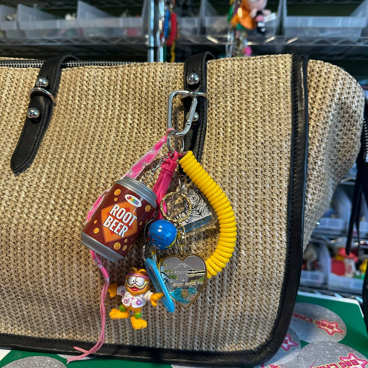 Root Beer Garfield Globe Tiger    &  Pack -  vintage keychain vintage charms for bag nostalgia vintage keychains y2k collectible - Bag Crap