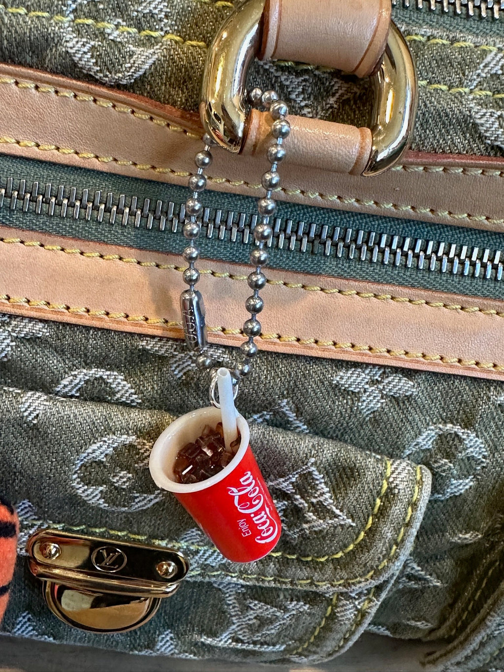 Miniature Vintage 80s Coca-cola Fountain Soda Charm