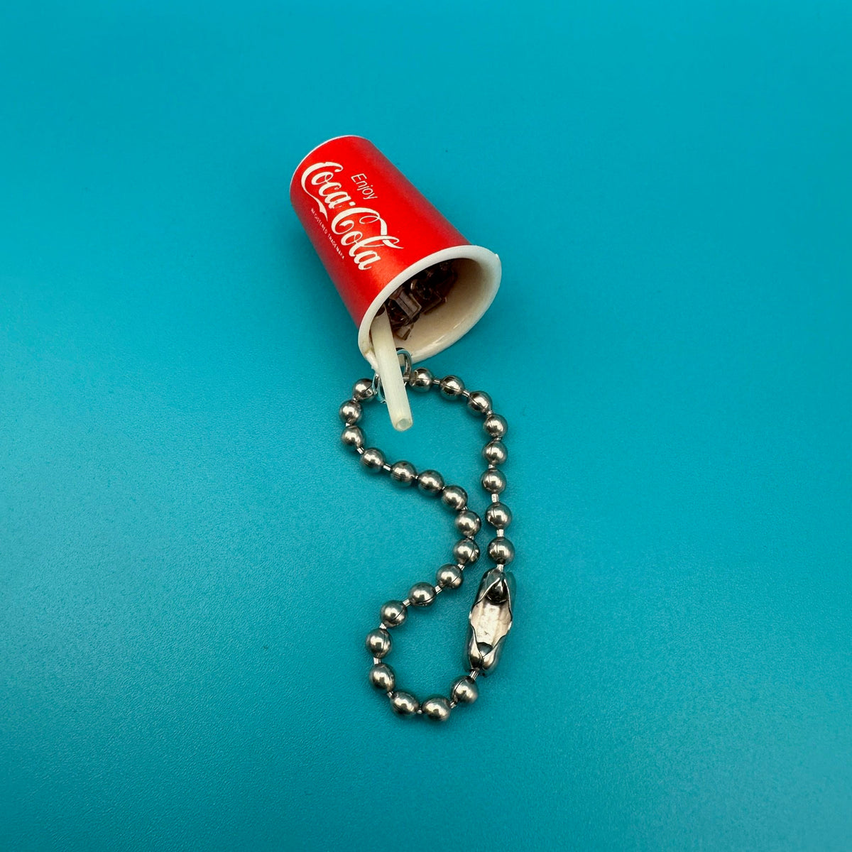 Miniature  80s Coca-cola Fountain Soda -  vintage keychain vintage charms for bag nostalgia vintage keychains y2k collectible - Bag Crap