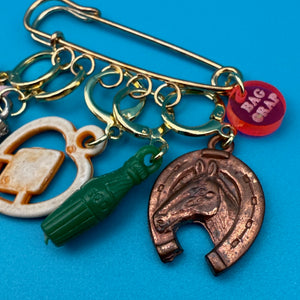 18k Gold Plated Trinket Safety Pin -  vintage keychain vintage charms for bag nostalgia vintage keychains y2k collectible - Bag Crap