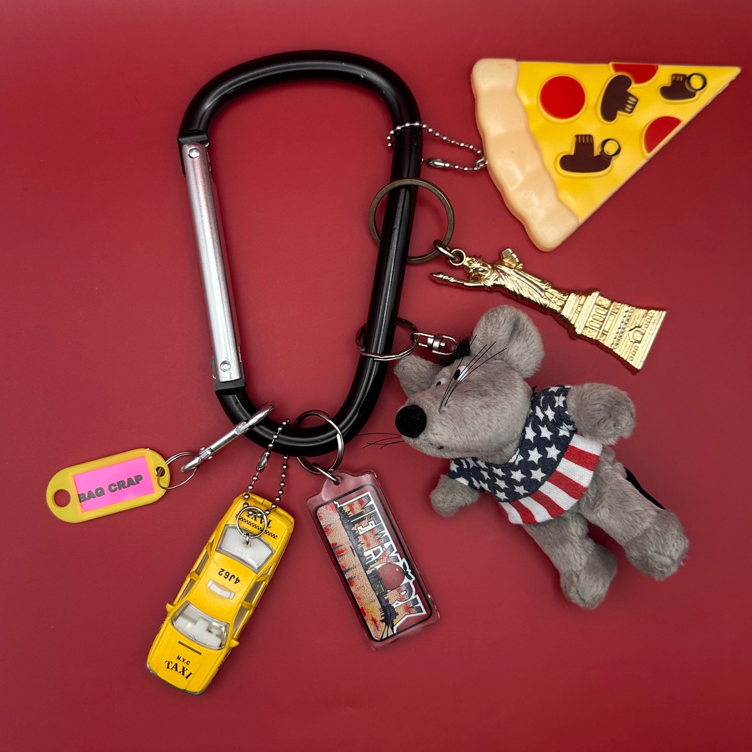 Limited Edition XL New York City    &  Pack -  vintage keychain vintage charms for bag nostalgia vintage keychains y2k collectible - Bag Crap
