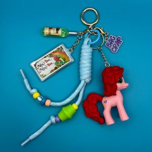 1:1 Retro    Pack — My Little Pony, New York, Gold -  vintage keychain vintage charms for bag nostalgia vintage keychains y2k collectible - Bag Crap