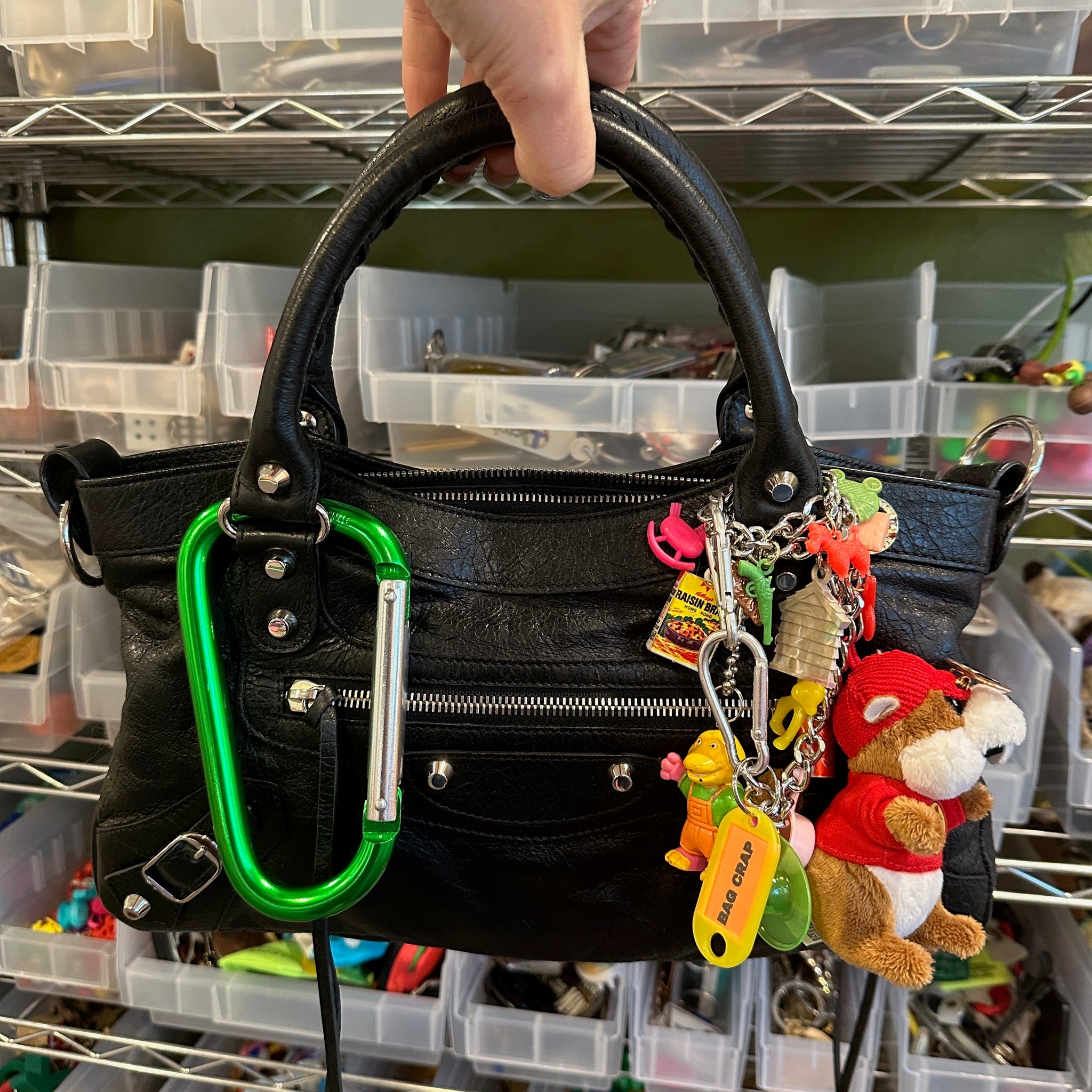 XXL Metal Carabiner Clip  s - clips carabiners charms keychains bag designer vintage keychain vintage charms for bag nostalgia vintage keychains y2k collectible - Bag Crap