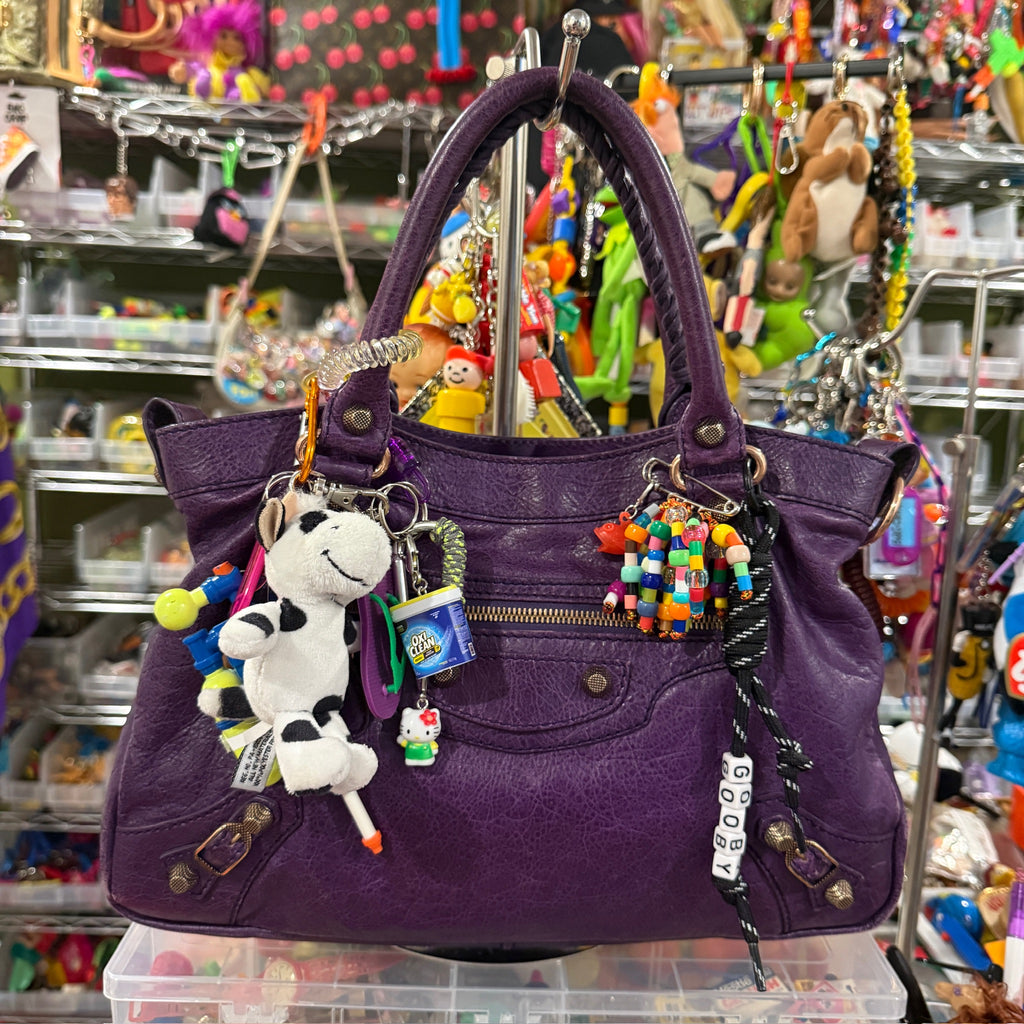 One-of-One 90s Vintage Keychain Bag Charm Pack — Super Soaker, Cow, Flip Flop