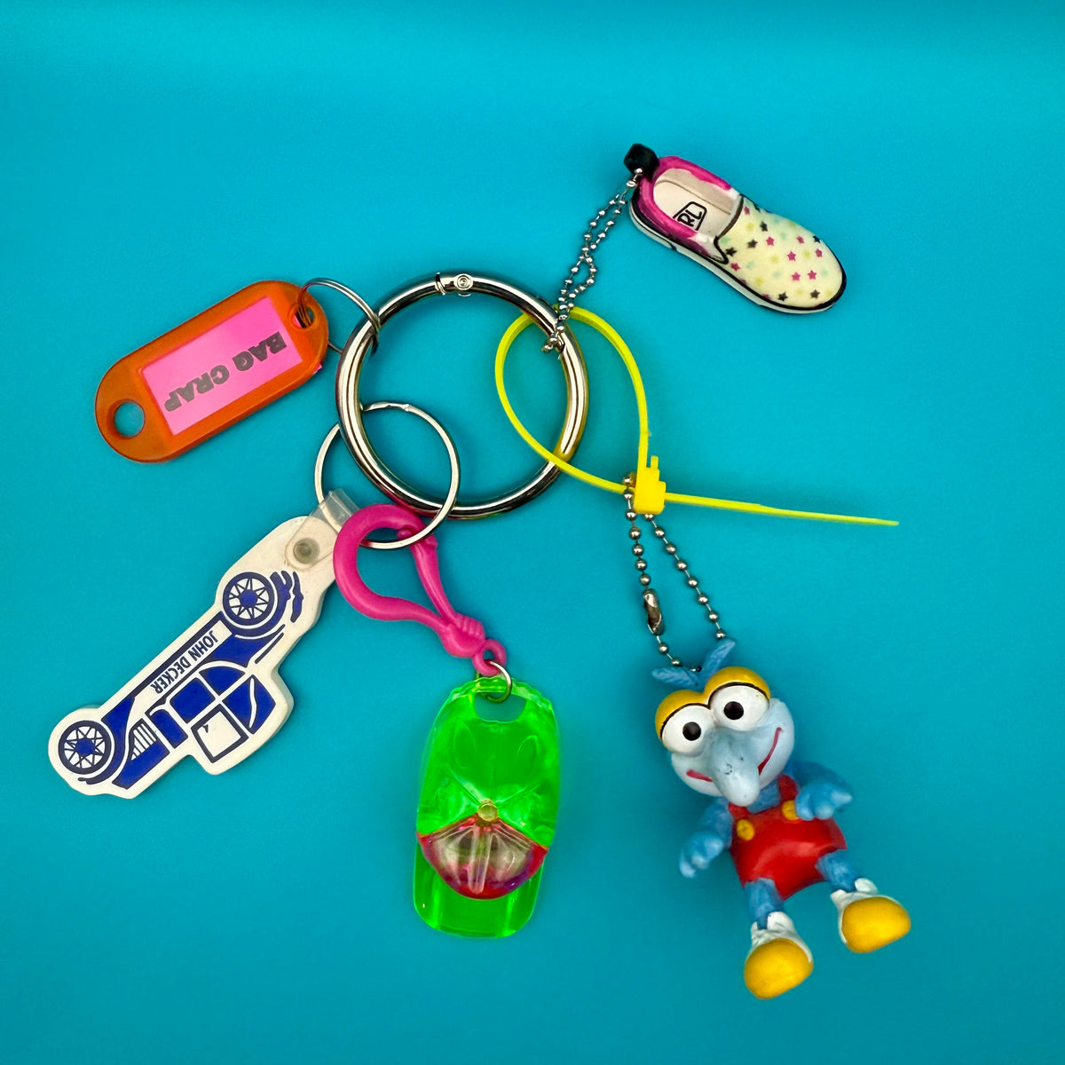 Muppet Babies Gonzo 80's    &  Pack -  vintage keychain vintage charms for bag nostalgia vintage keychains y2k collectible - Bag Crap