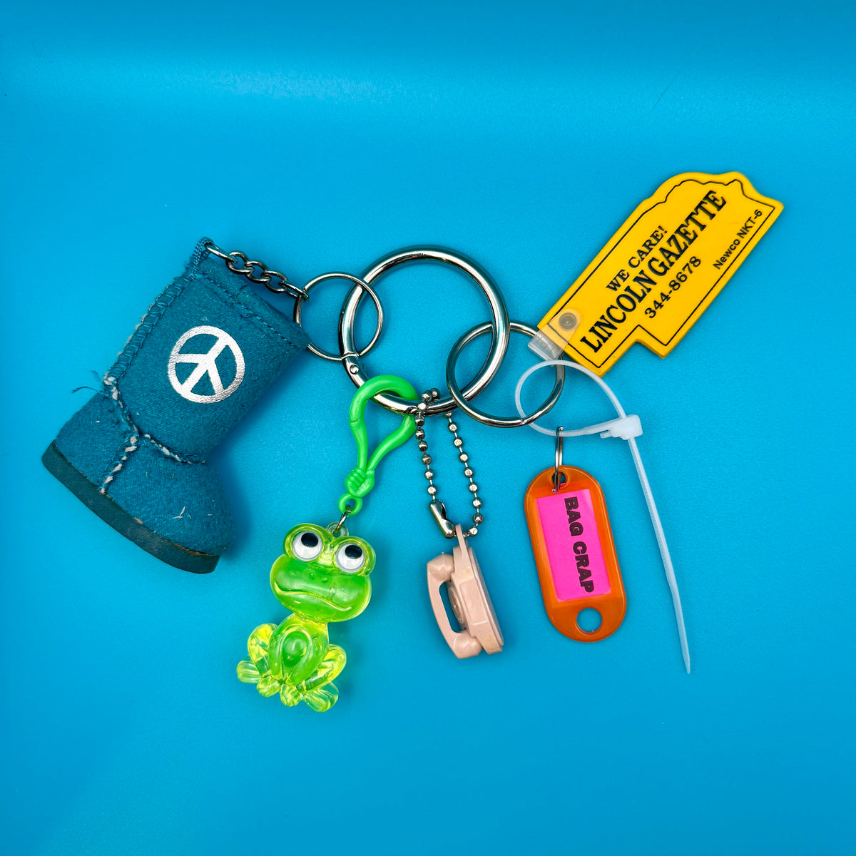 Blue Ugg Boot Y2k    &  Pack -  vintage keychain vintage charms for bag nostalgia vintage keychains y2k collectible - Bag Crap
