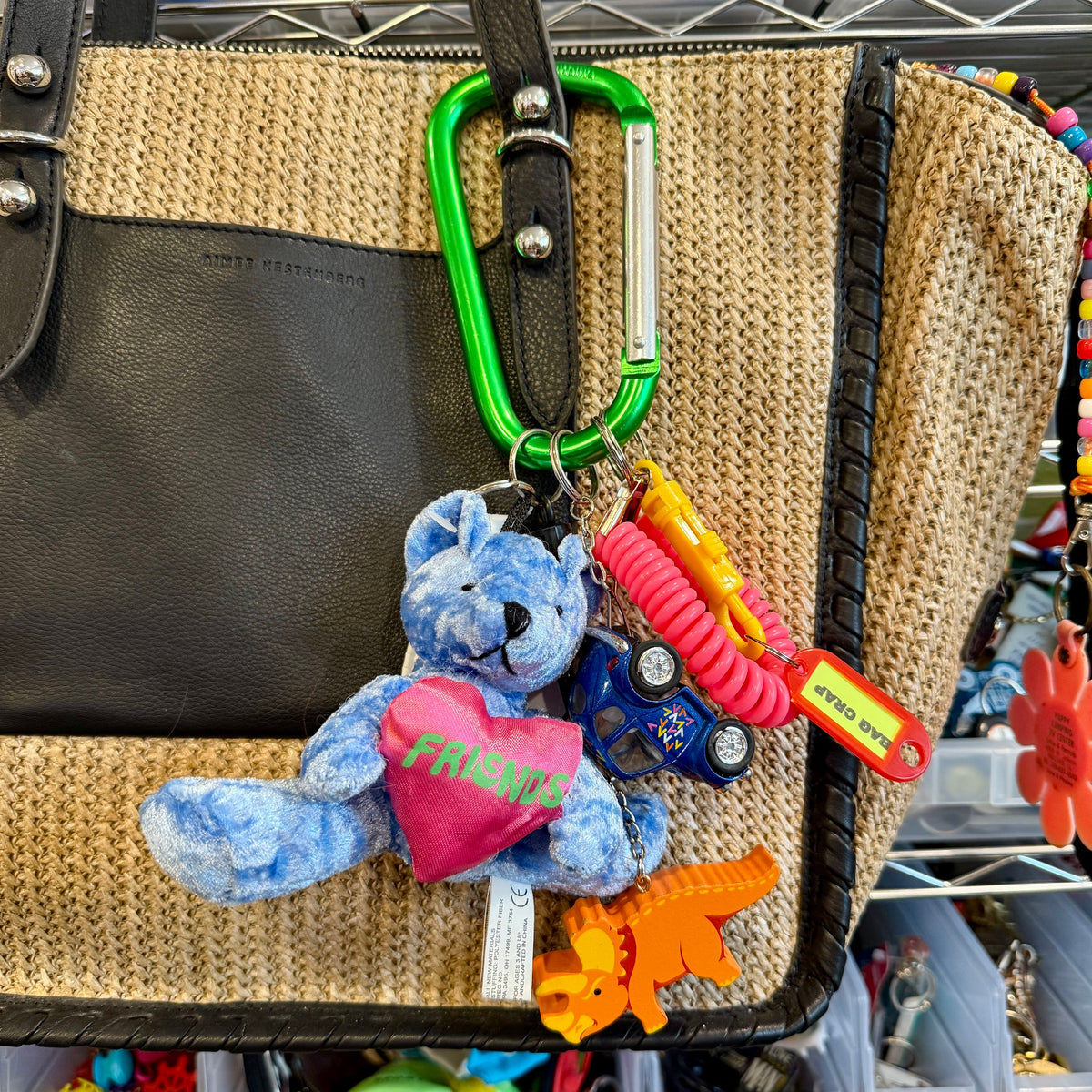 Xl Green Carabiner Teddy Bear Y2k    &  Pack -  vintage keychain vintage charms for bag nostalgia vintage keychains y2k collectible - Bag Crap