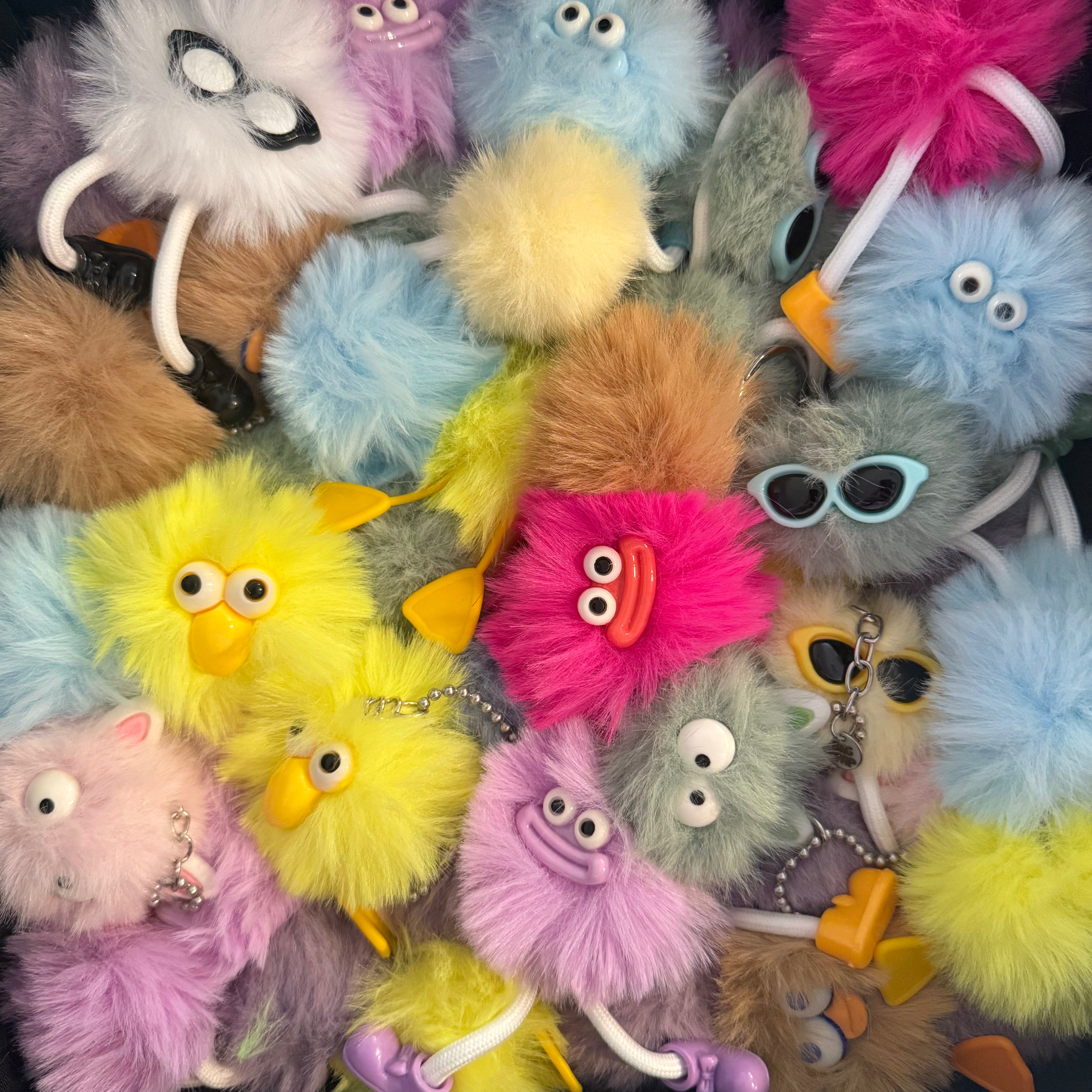Mystery Blind Box Furry Pom Pom -  vintage keychain vintage charms for bag nostalgia vintage keychains y2k collectible - Bag Crap