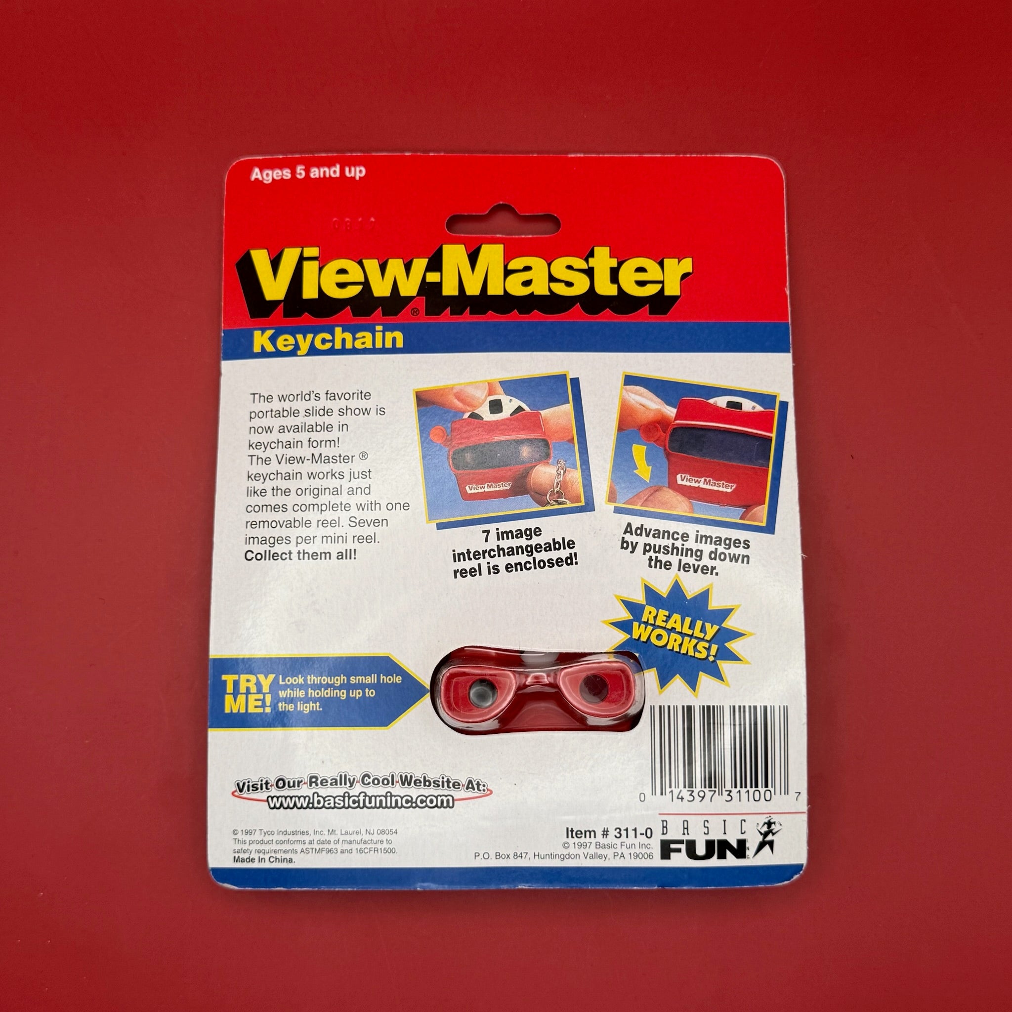 NIB 90s  : View Master -  vintage keychain vintage charms for bag nostalgia vintage keychains y2k collectible - Bag Crap