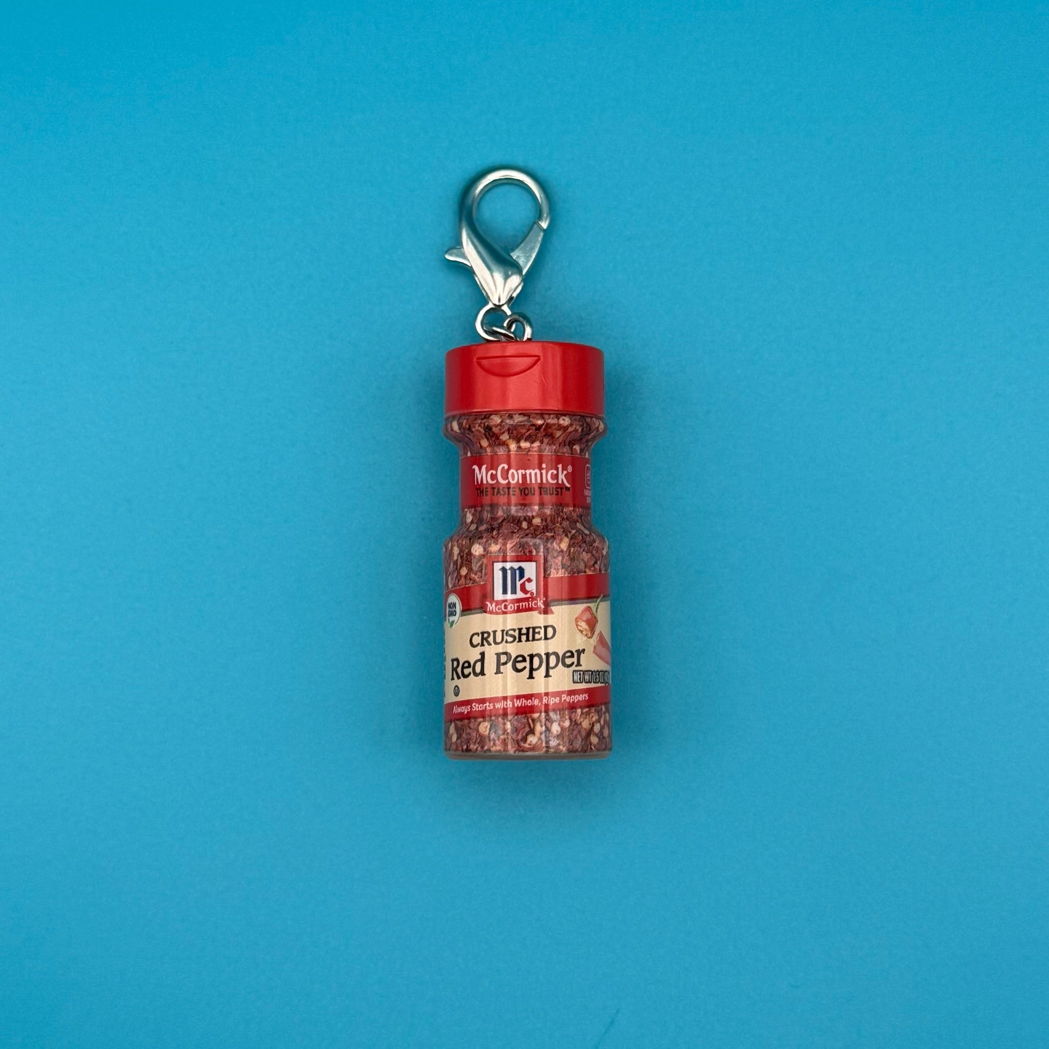 Mini McCormick Crushed Red Pepper - bodega food grocery nyc ny apple fruit vegetables fun vintage keychain vintage charms for bag nostalgia vintage keychains y2k collectible - Bag Crap