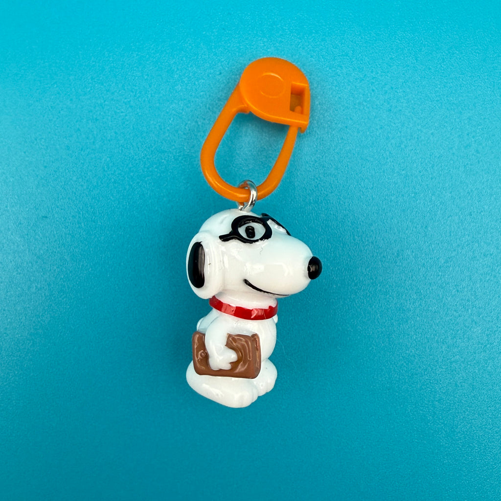Snoopy Shoe Charms + Plastic Clips