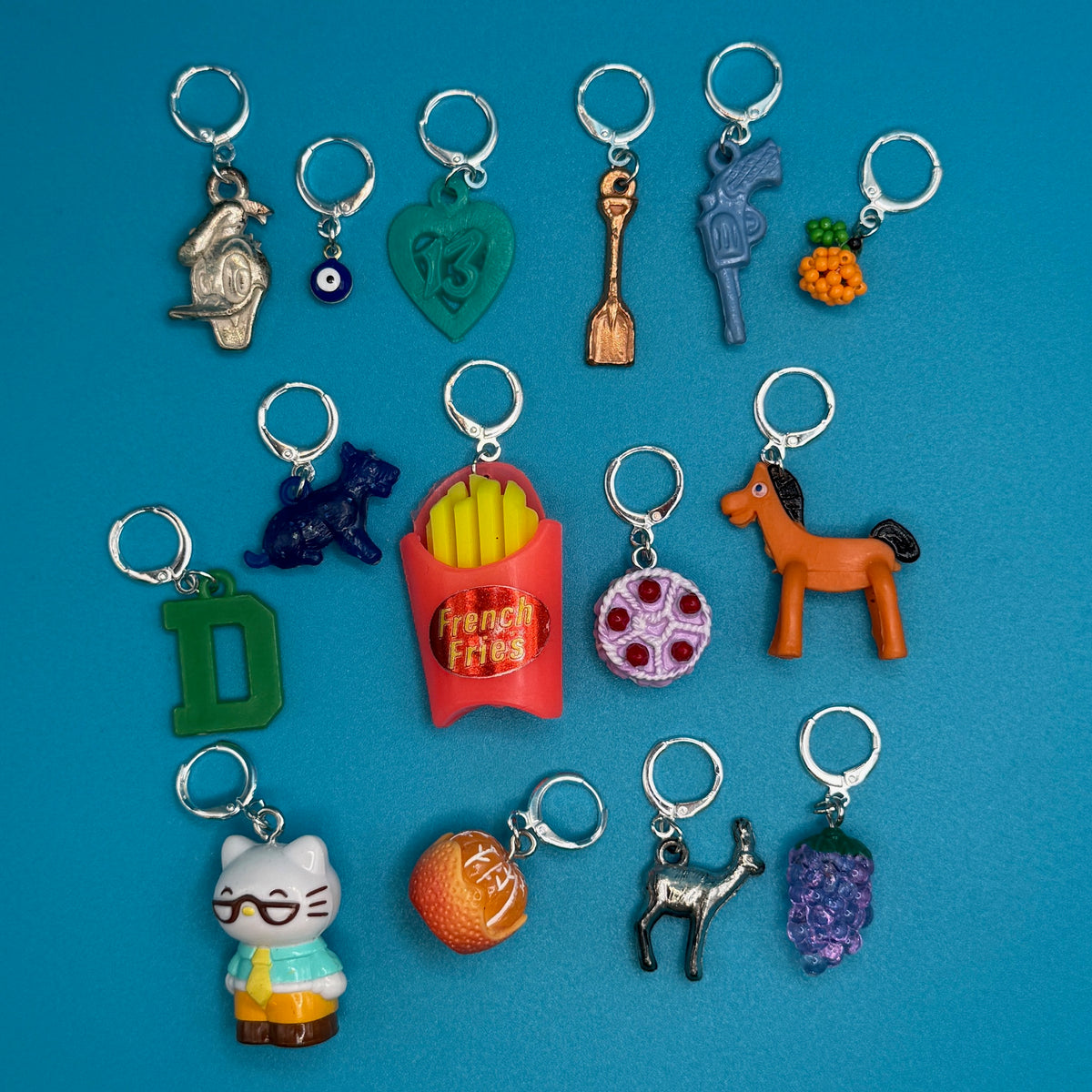 Sterling Silver Plated Trinket s: Drop V - hello kitty sanrio japan kawaii rare vintage keychain vintage charms for bag nostalgia vintage keychains y2k collectible - Bag Crap