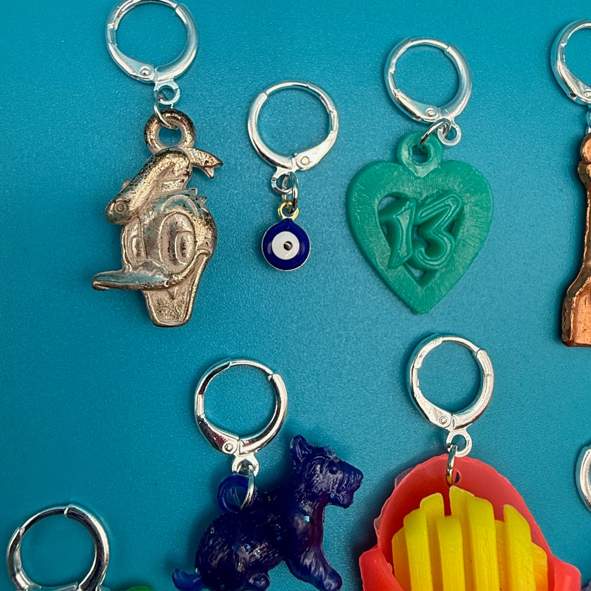 Sterling Silver Plated Trinket s: Drop V - hello kitty sanrio japan kawaii rare vintage keychain vintage charms for bag nostalgia vintage keychains y2k collectible - Bag Crap