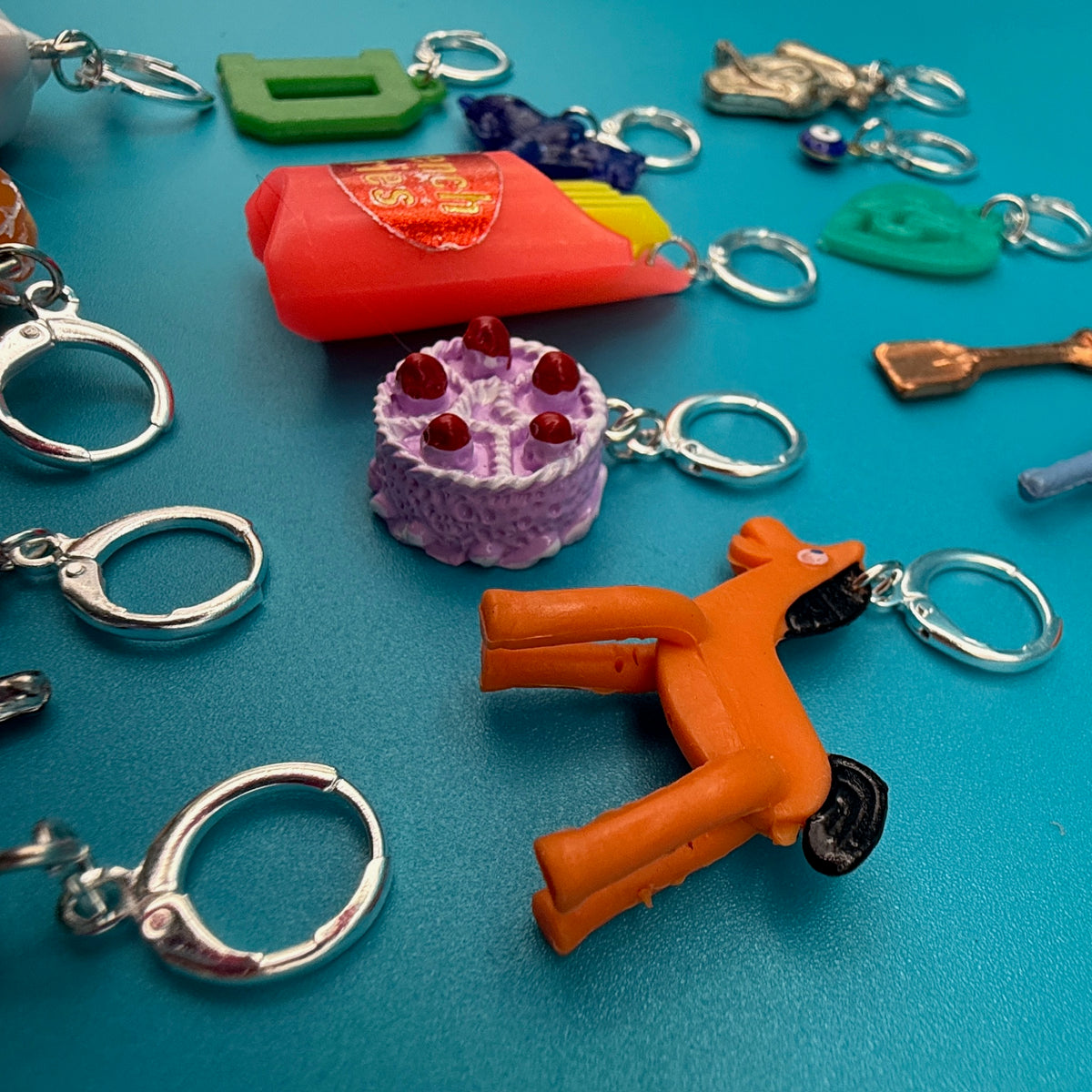 Sterling Silver Plated Trinket s: Drop V - hello kitty sanrio japan kawaii rare vintage keychain vintage charms for bag nostalgia vintage keychains y2k collectible - Bag Crap