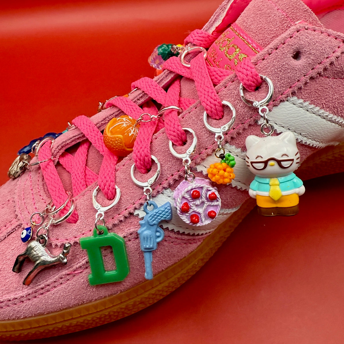 Sterling Silver Plated Trinket s: Drop V - hello kitty sanrio japan kawaii rare vintage keychain vintage charms for bag nostalgia vintage keychains y2k collectible - Bag Crap