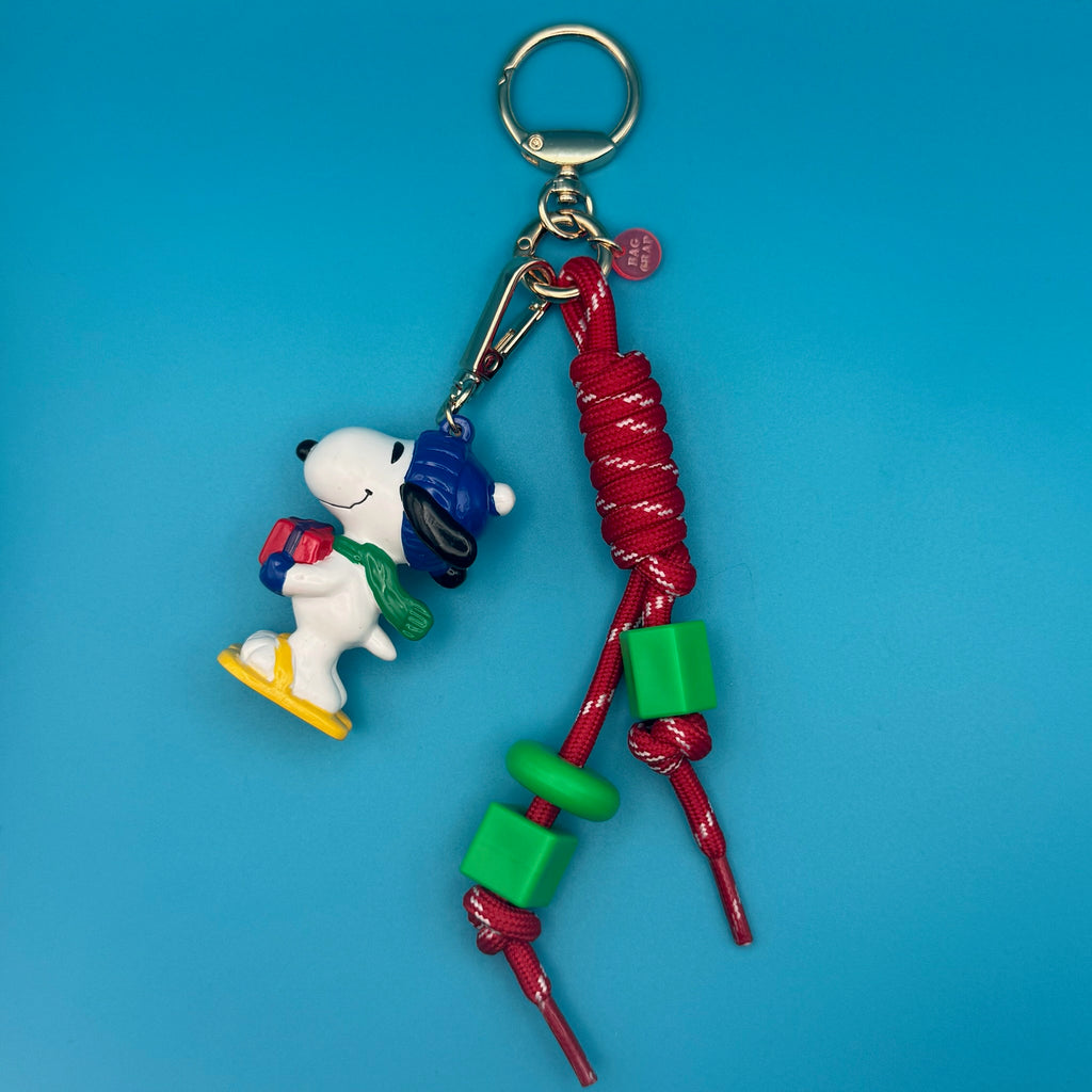 Vintage Holiday Christmas Present Snoopy Bag Charm Pack