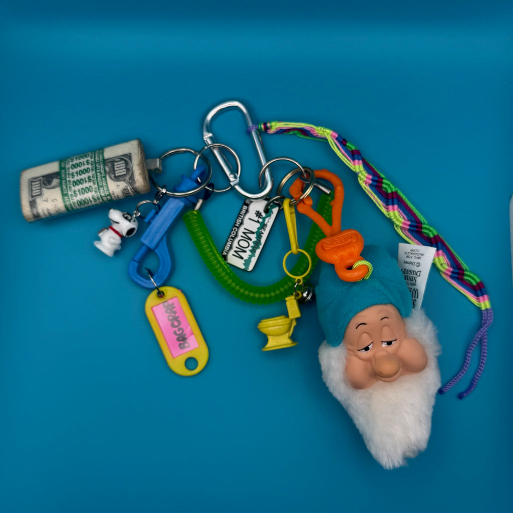 Vintage Sleepy Dwarf Snoopy Bag Charm Pack