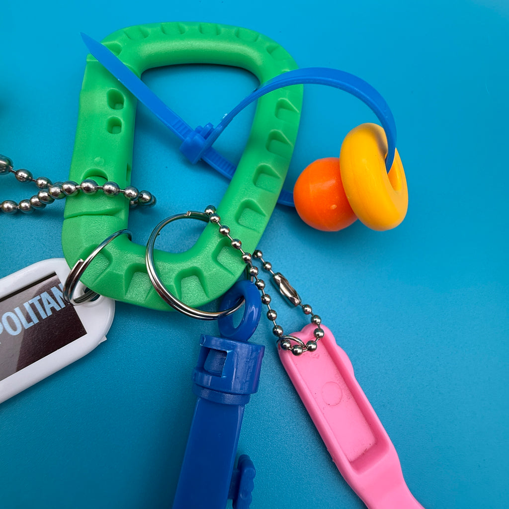BAG CRAP x COSMOPOLITAN MAGAZINE: Vintage Keychain & Bag Charm Pack