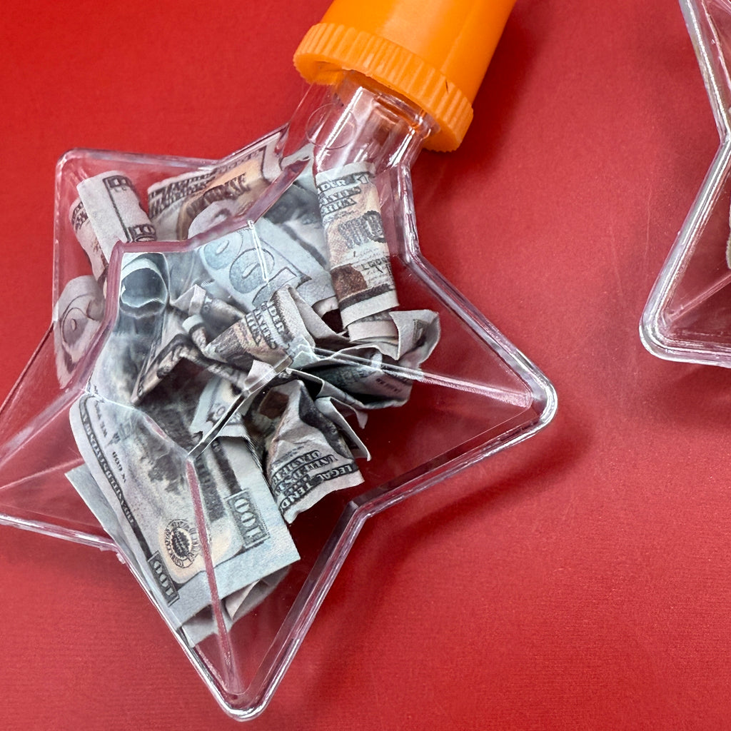 BAG CRAP x COSMOPOLITAN MAGAZINE: Cash Money Capsule Keychains