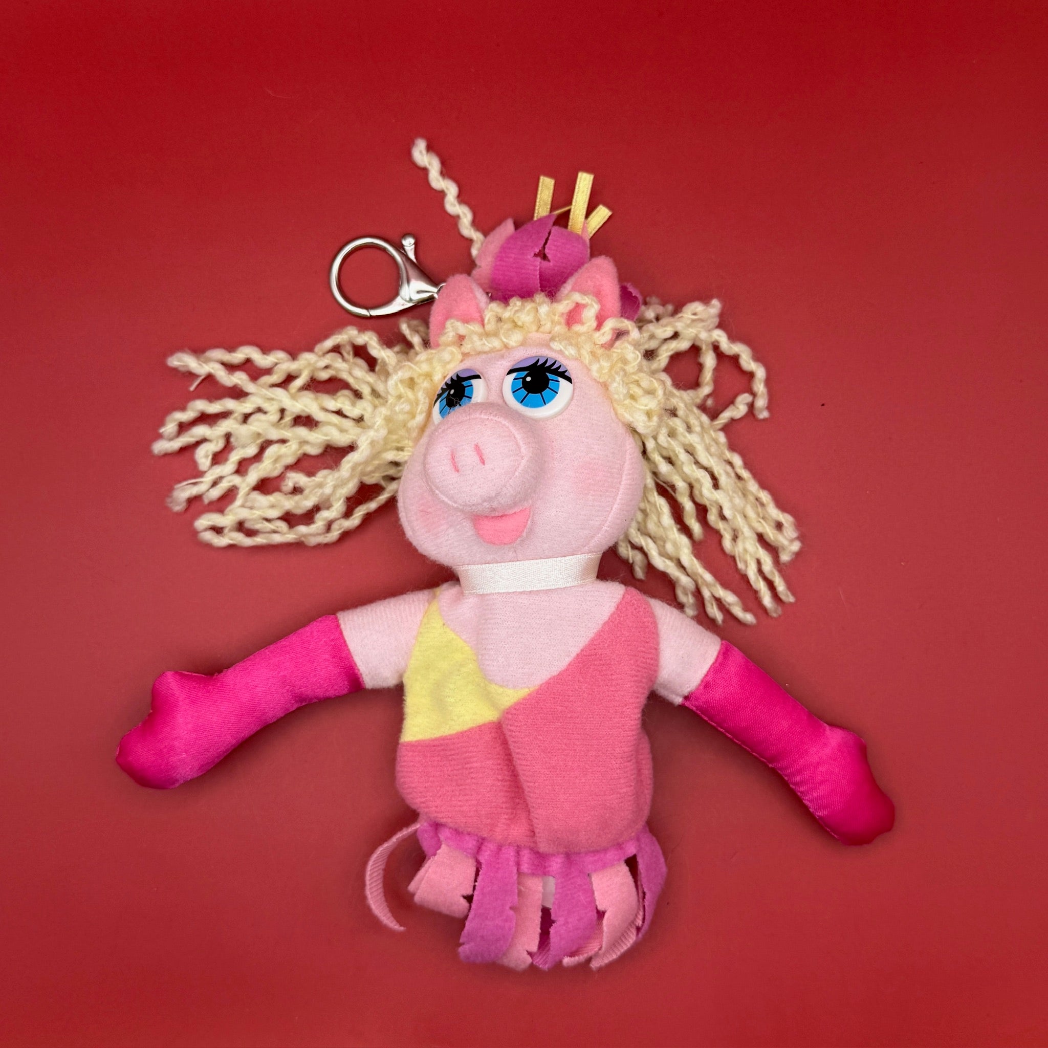 1996 Miss Piggy Avon Pink    - RARE -  vintage keychain vintage charms for bag nostalgia vintage keychains y2k collectible - Bag Crap