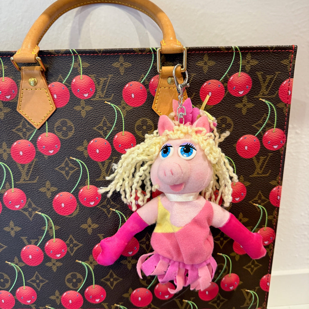Vintage 1996 Miss Piggy Avon Pink Plushie Bag Charm