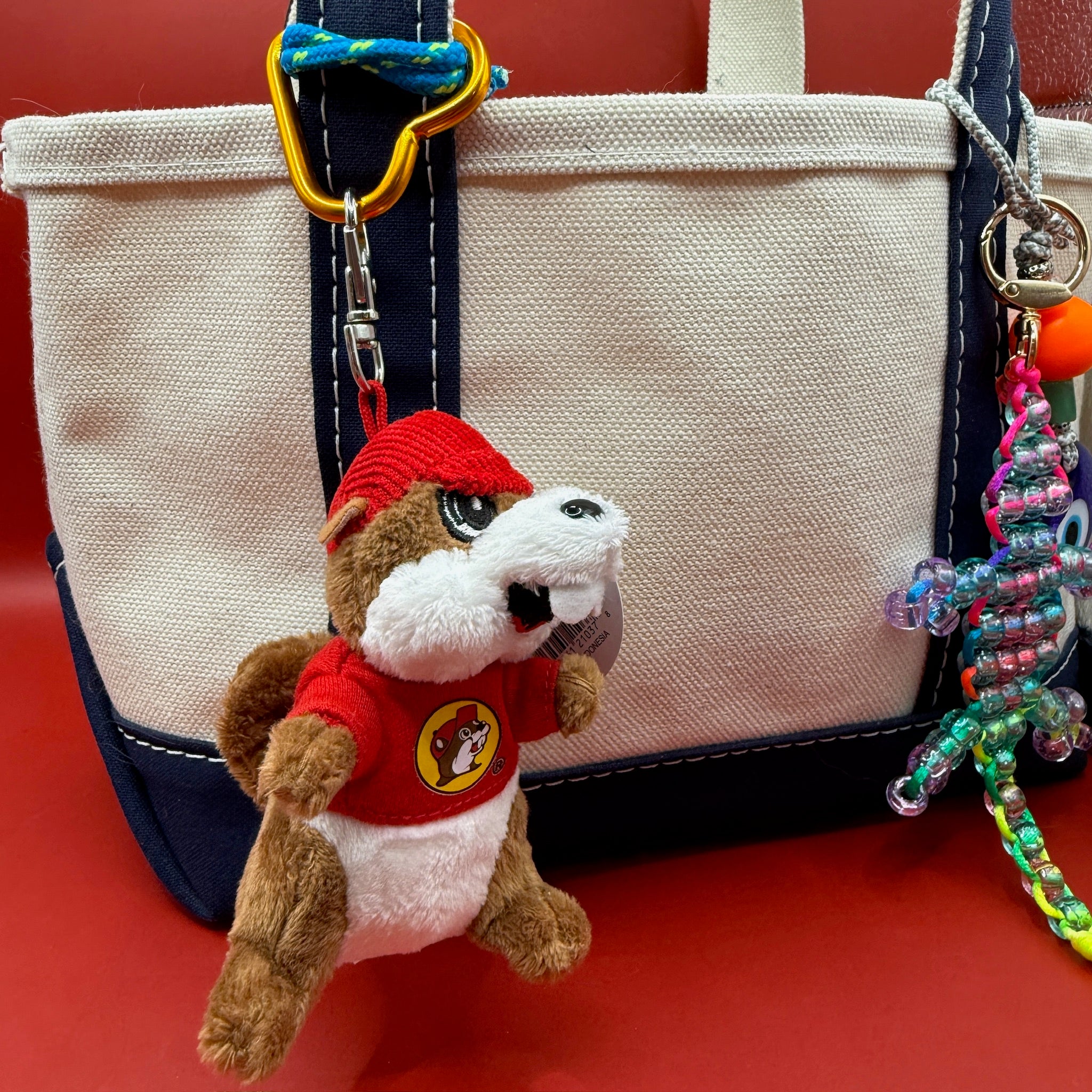 4” Buc-ee’s  Mascot -  vintage keychain vintage charms for bag nostalgia vintage keychains y2k collectible - Bag Crap