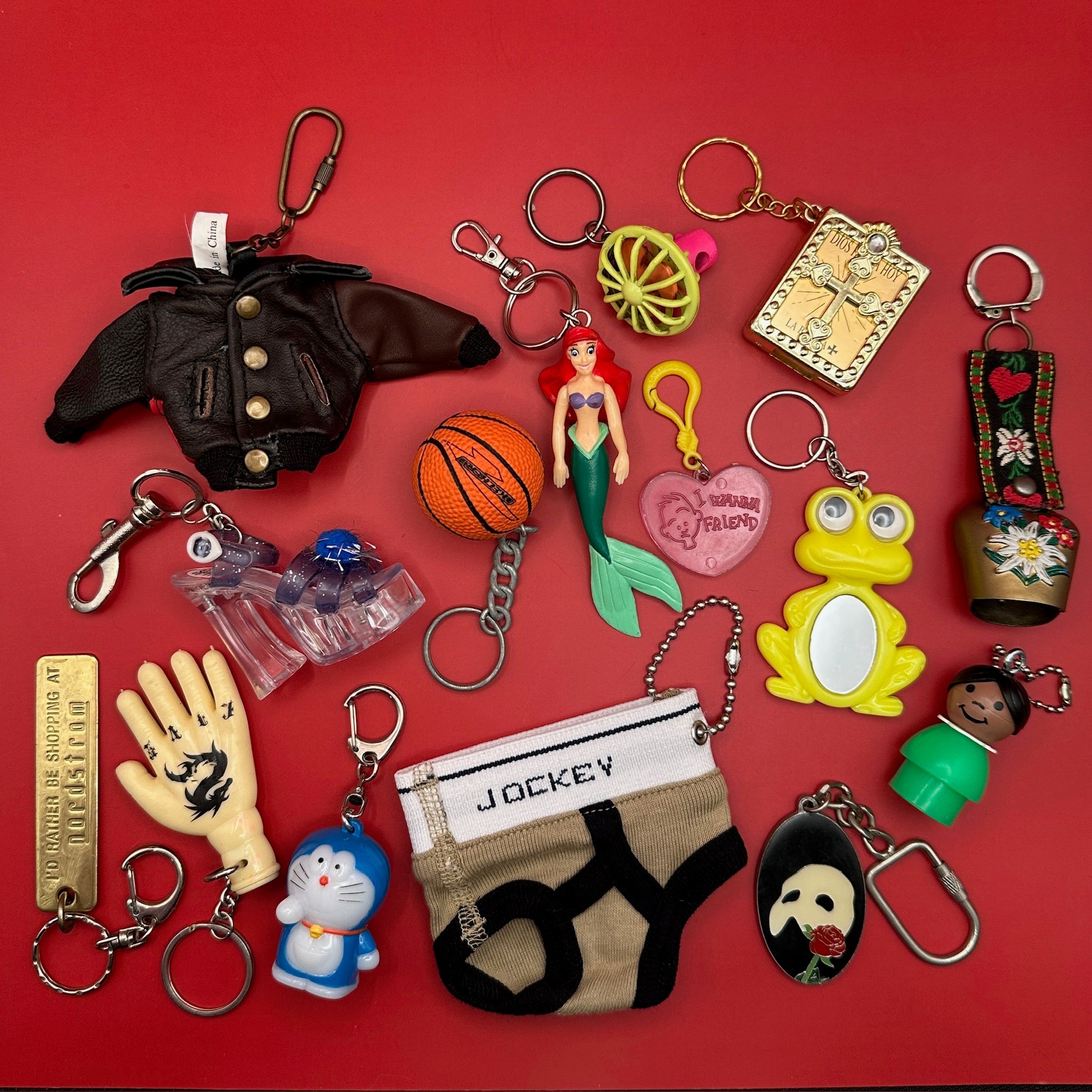 s &  s: Drop 45 -  vintage keychain vintage charms for bag nostalgia vintage keychains y2k collectible - Bag Crap