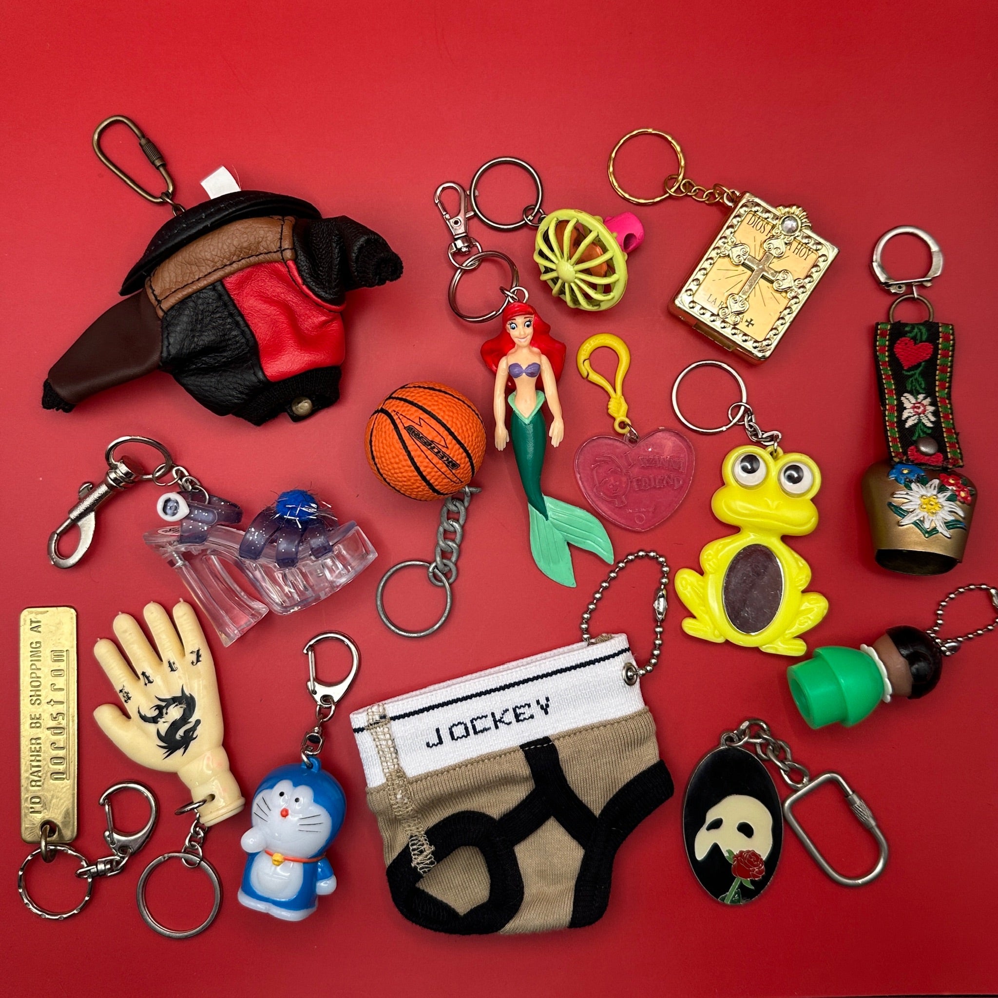 s &  s: Drop 45 -  vintage keychain vintage charms for bag nostalgia vintage keychains y2k collectible - Bag Crap