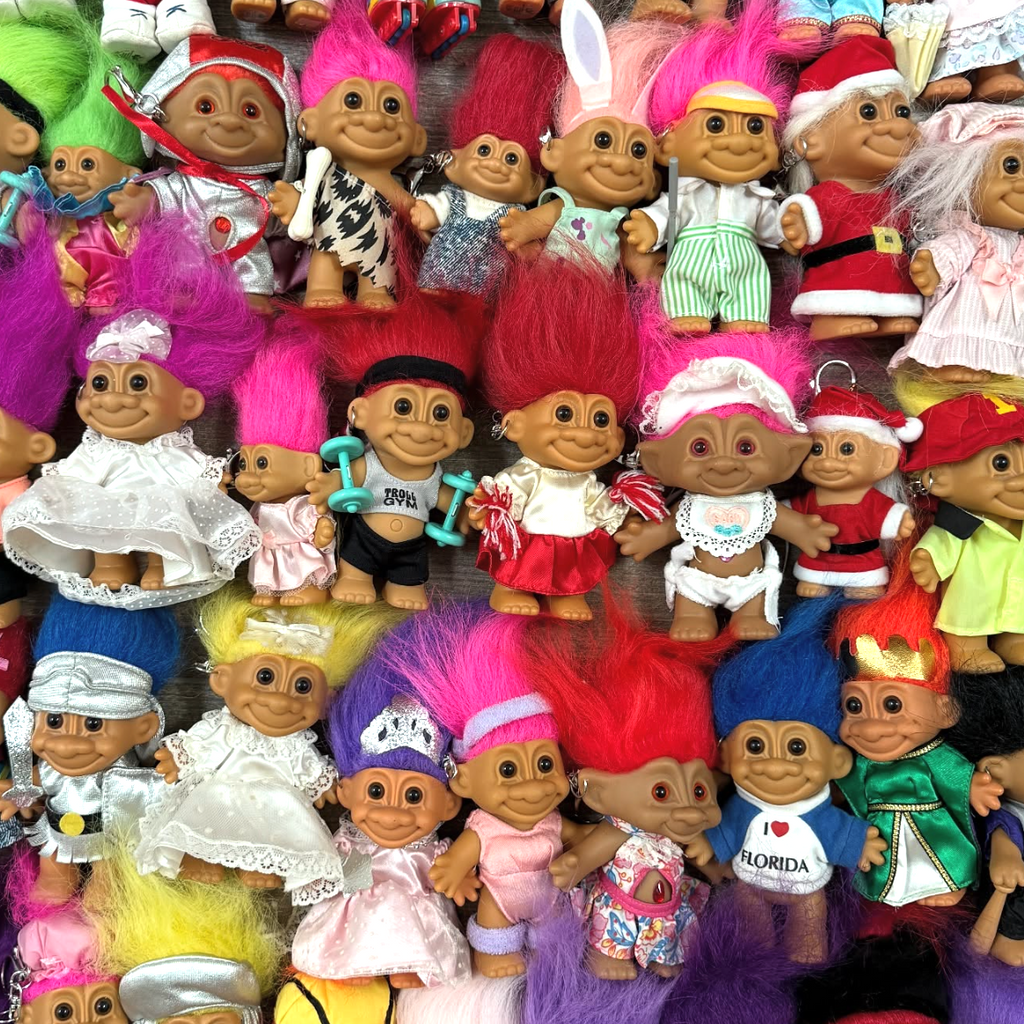 Blind Box: Vintage Troll Doll Bag Charm Surprise