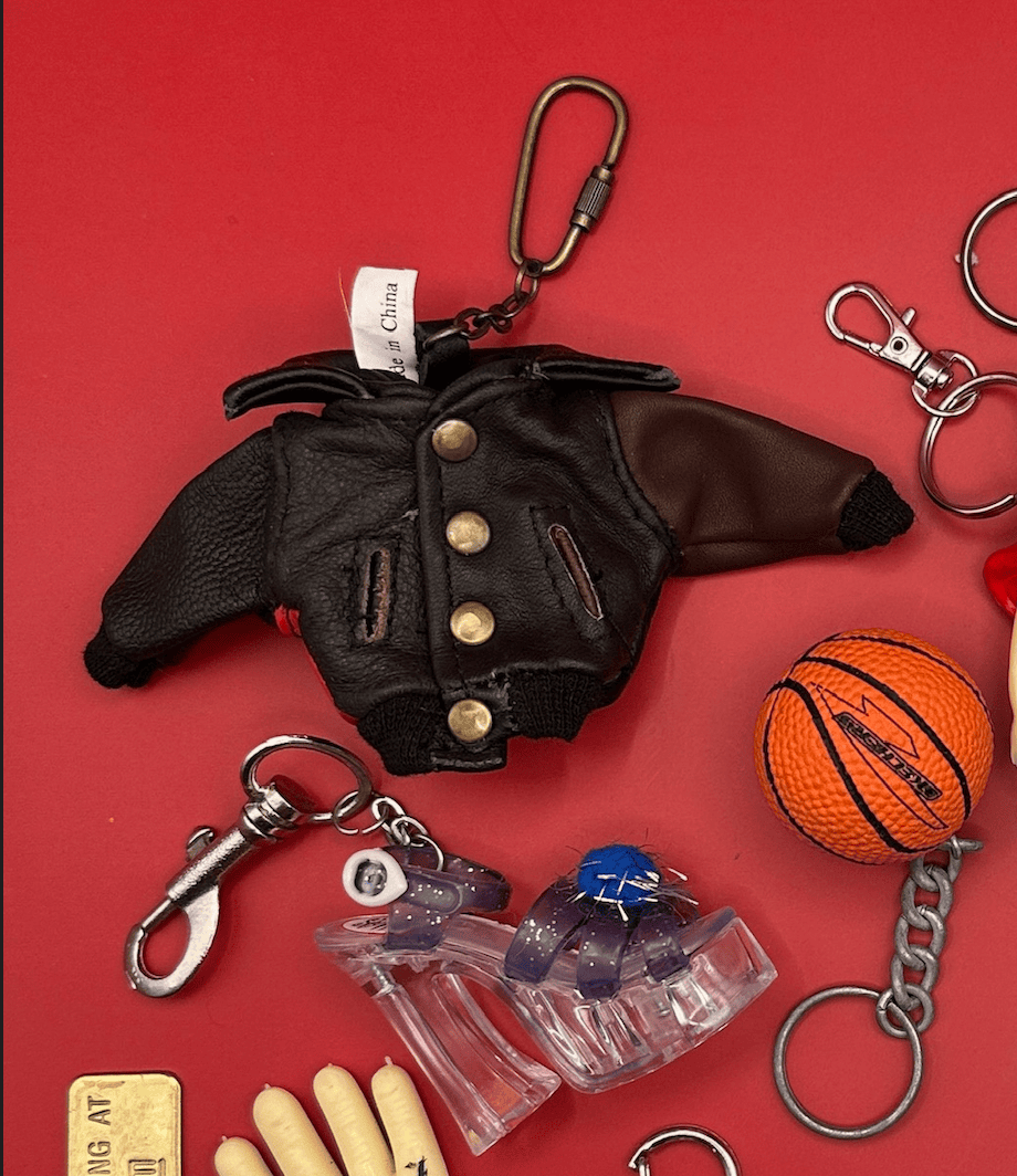 s &  s: Drop 45 -  vintage keychain vintage charms for bag nostalgia vintage keychains y2k collectible - Bag Crap