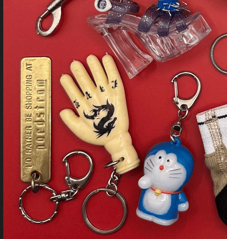 s &  s: Drop 45 -  vintage keychain vintage charms for bag nostalgia vintage keychains y2k collectible - Bag Crap