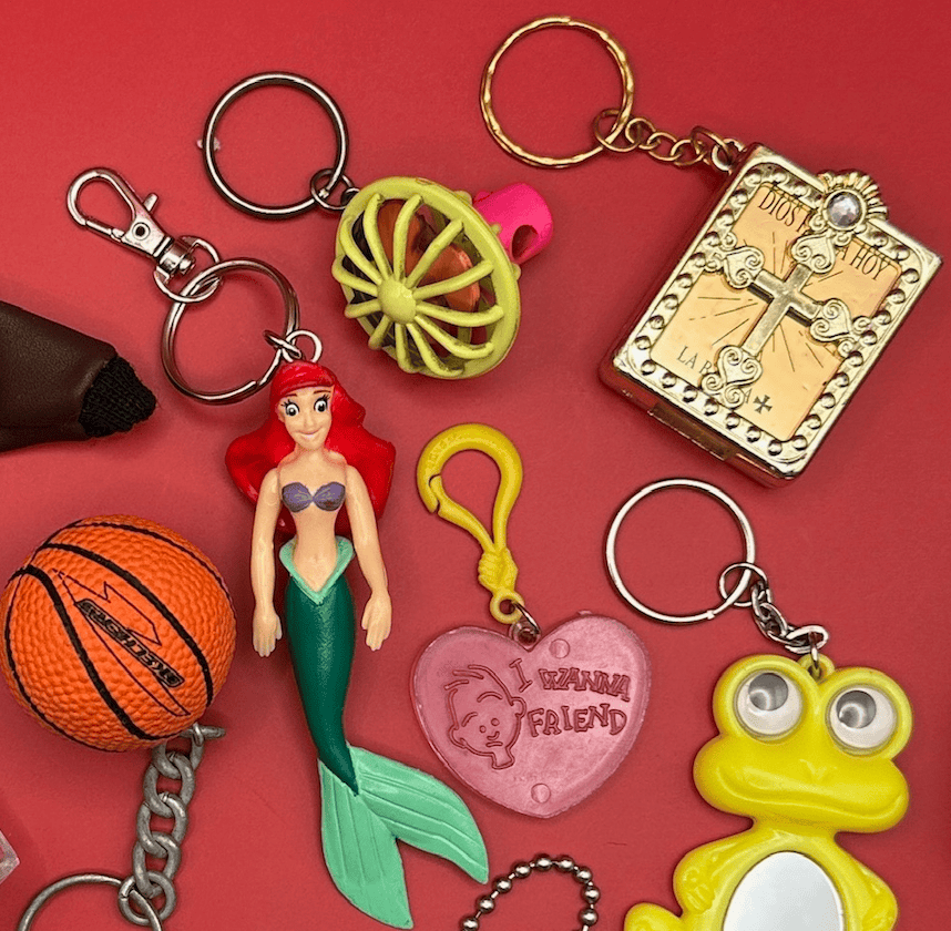 s &  s: Drop 45 -  vintage keychain vintage charms for bag nostalgia vintage keychains y2k collectible - Bag Crap