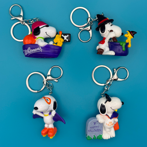Snoopy Halloween   s I - snoopy rar peanuts vintage keychain vintage charms for bag nostalgia vintage keychains y2k collectible - Bag Crap